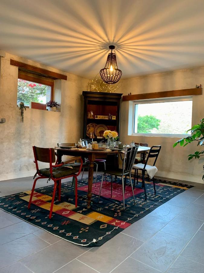 Bed and Breakfast Cote Jardin Sainte-Suzanne  Zewnętrze zdjęcie